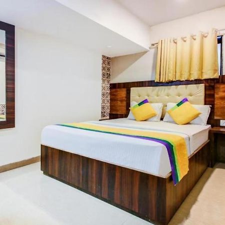 מלון מומביי Kalpana Residency - Near Us Embassy מראה חיצוני תמונה